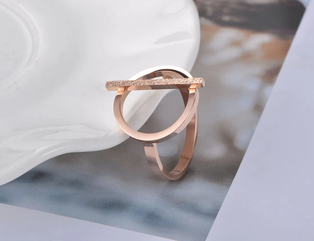 Stainless steel ring for women, rose gold color geometric engagement ring, wedding jewelry