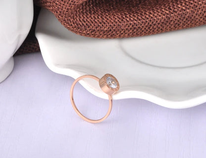 Stainless steel rings for women, AAA round zirconia jewelry with Roman numerals, basic models, rose gold color.