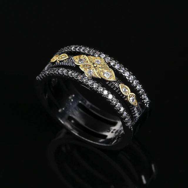 Exquisite two color black and gold two color ring for women, multilayer geometric jewelry, party ring, high quality temperament jewelry.