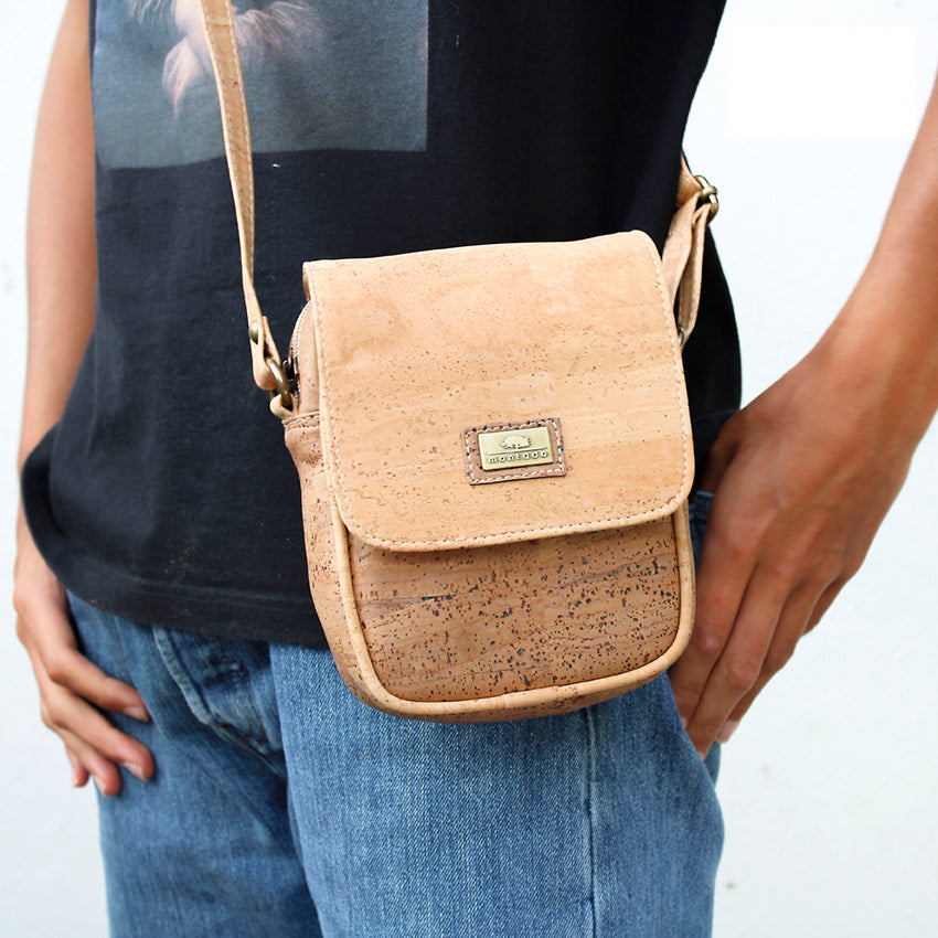 Crossbody cork bag «Cross Flap»